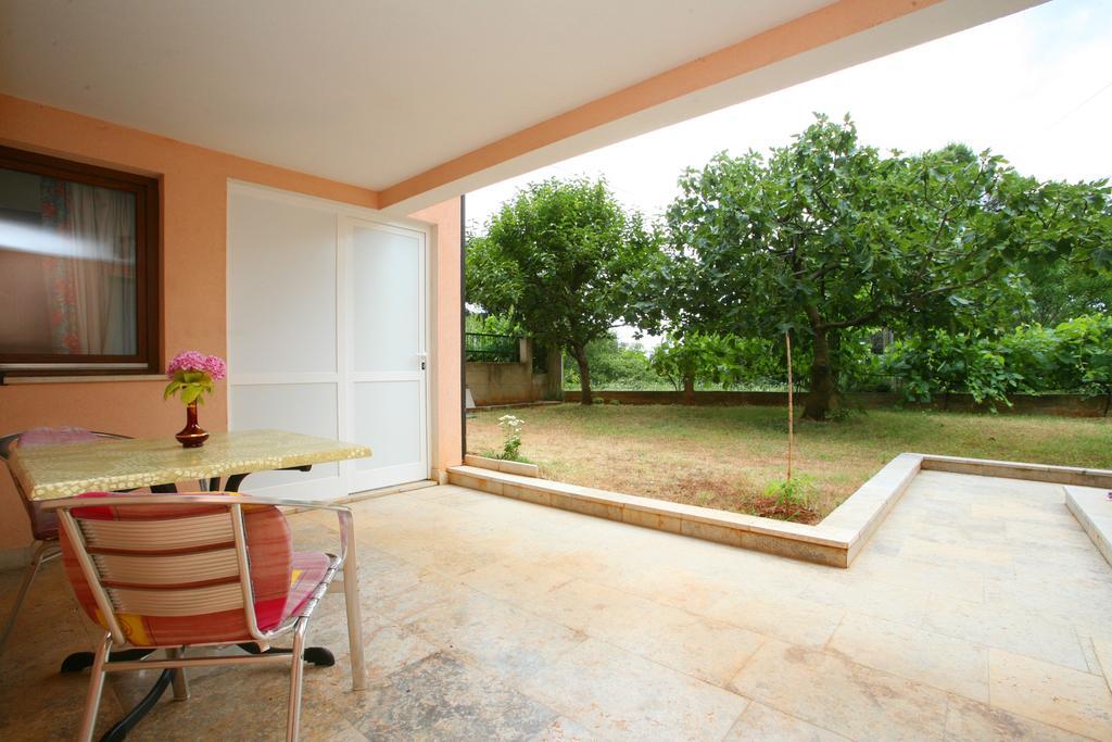 Apartments Neda - Porec South الغرفة الصورة
