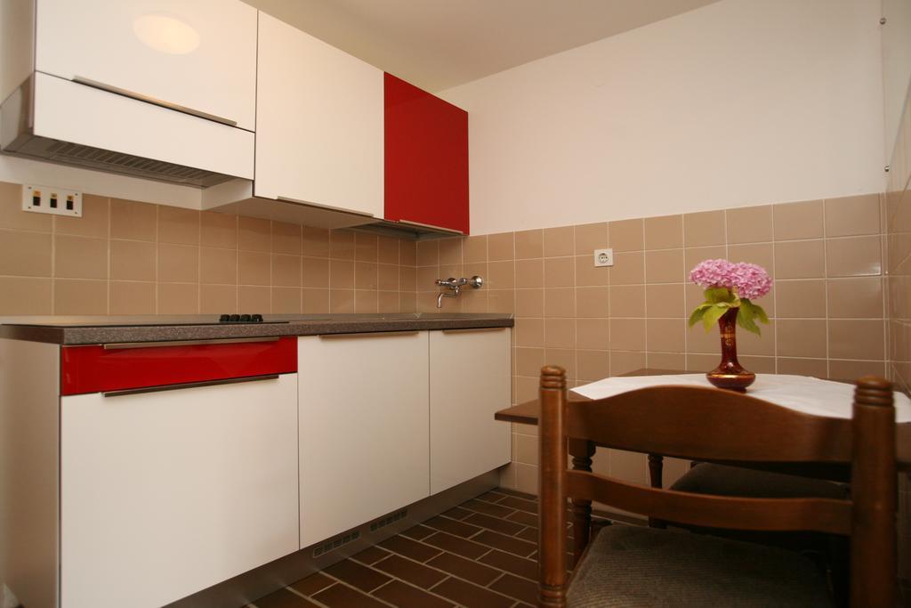 Apartments Neda - Porec South الغرفة الصورة