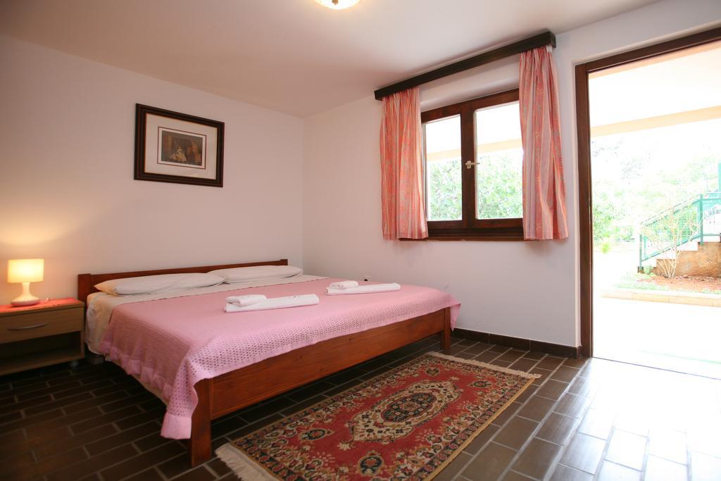 Apartments Neda - Porec South الغرفة الصورة