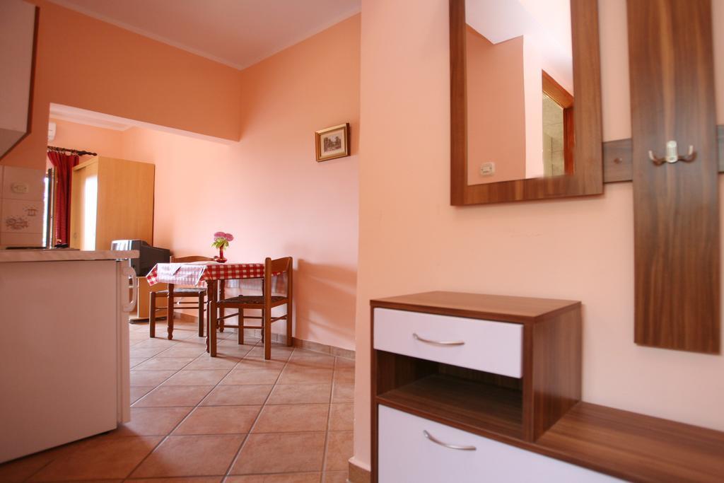 Apartments Neda - Porec South الغرفة الصورة
